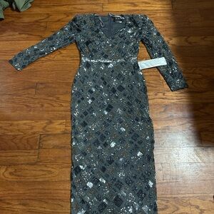 Mac Duggal Beaded Long Sleeve Evening Gown Size 4 | Sequined Formal Dress